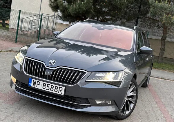 mazowieckie Skoda Superb cena 79900 przebieg: 164000, rok produkcji 2017 z Płock